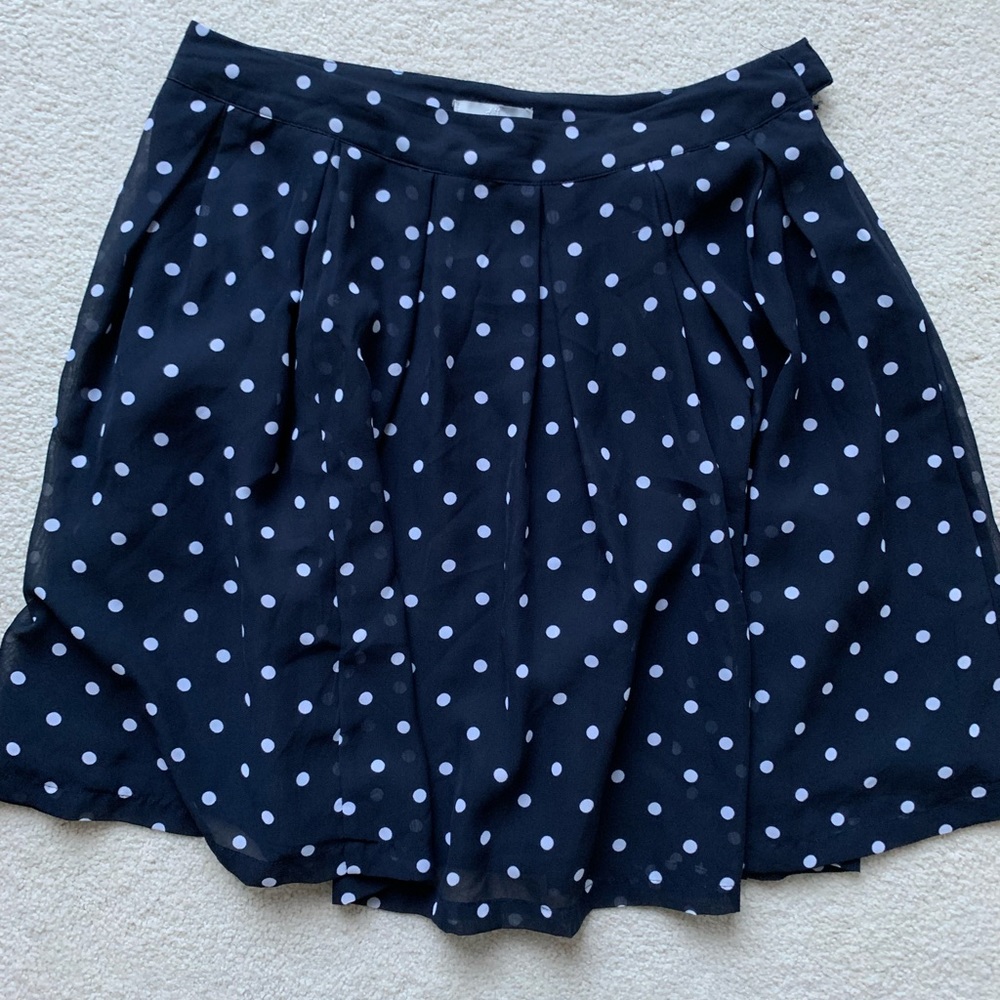 H&M navy polka dot skirt